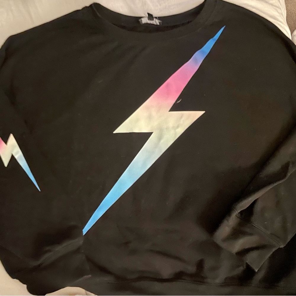 Fate Crewneck Sweatshirt Size Small - Excellent Condition